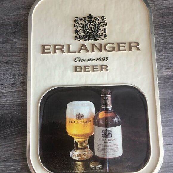 Erlanger Classic 1893 beer plastic vintage wall decore 20”x13” - Picture 6 of 9